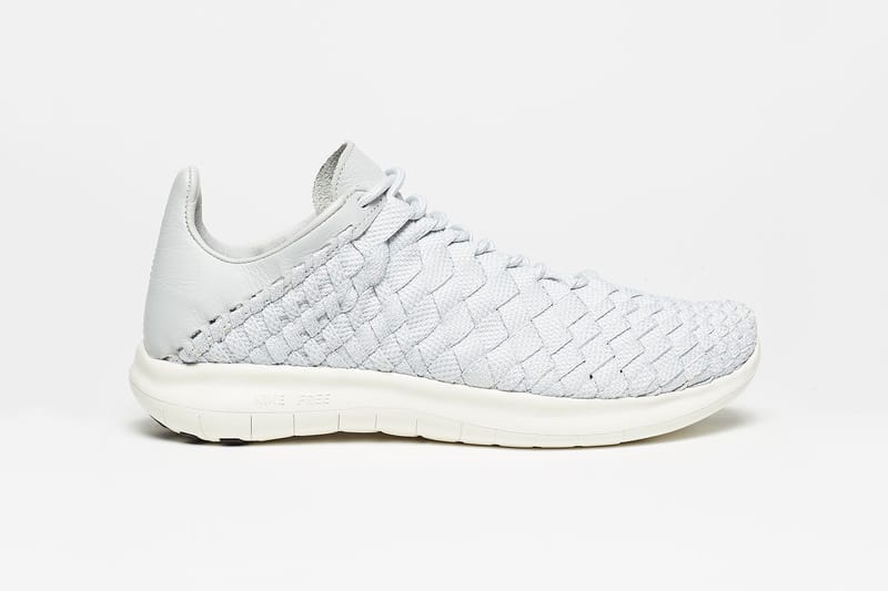 Nike inneva best sale woven white