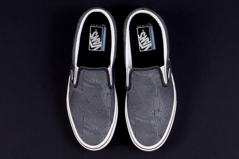 Vans slip on pro hotsell vs lite