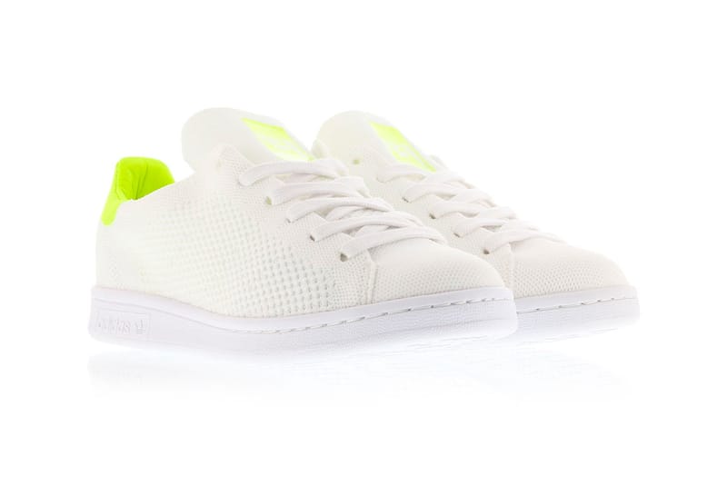 Stan smith best sale solar yellow