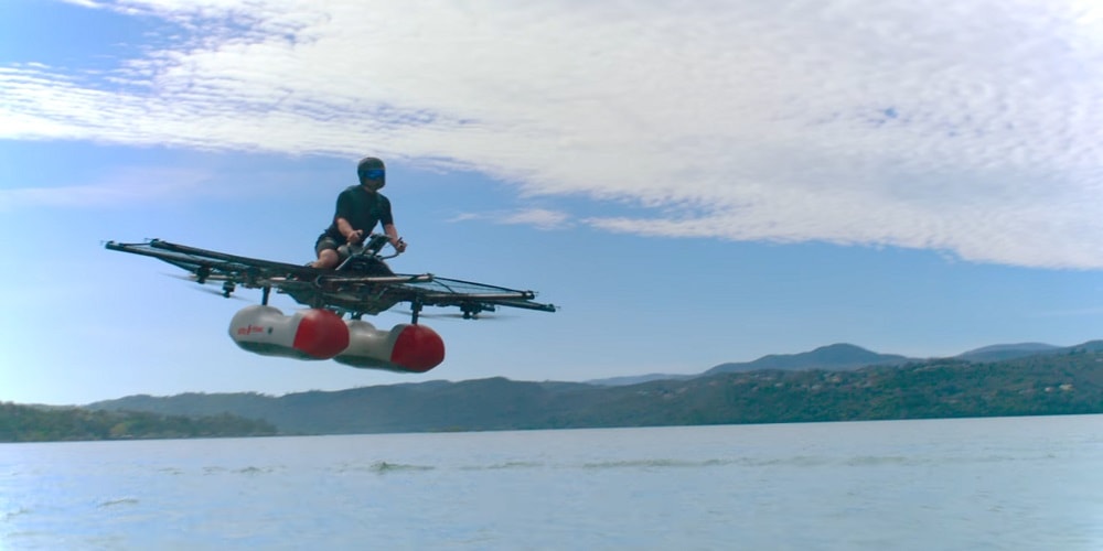 Ларри Пейдж из Google представляет Kitty Hawk Flyer, прототип полностью электрического летающего автомобиля