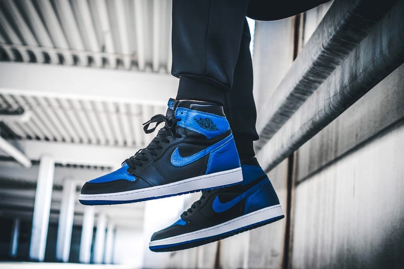 Jordan 1 store royals on feet