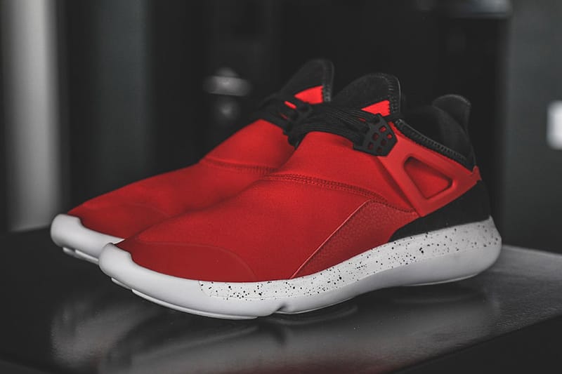 Nike air store jordan fly 89