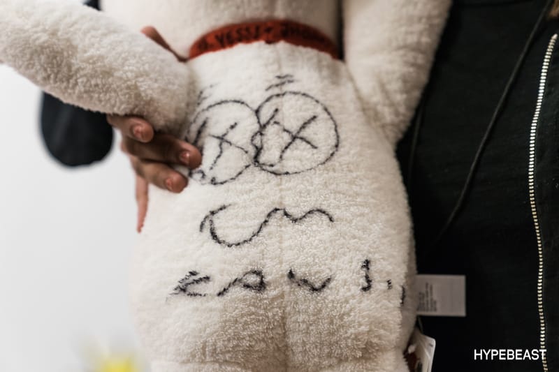 KAWS x Peanuts x Uniqlo SoHo NYC Store Signing | Hypebeast