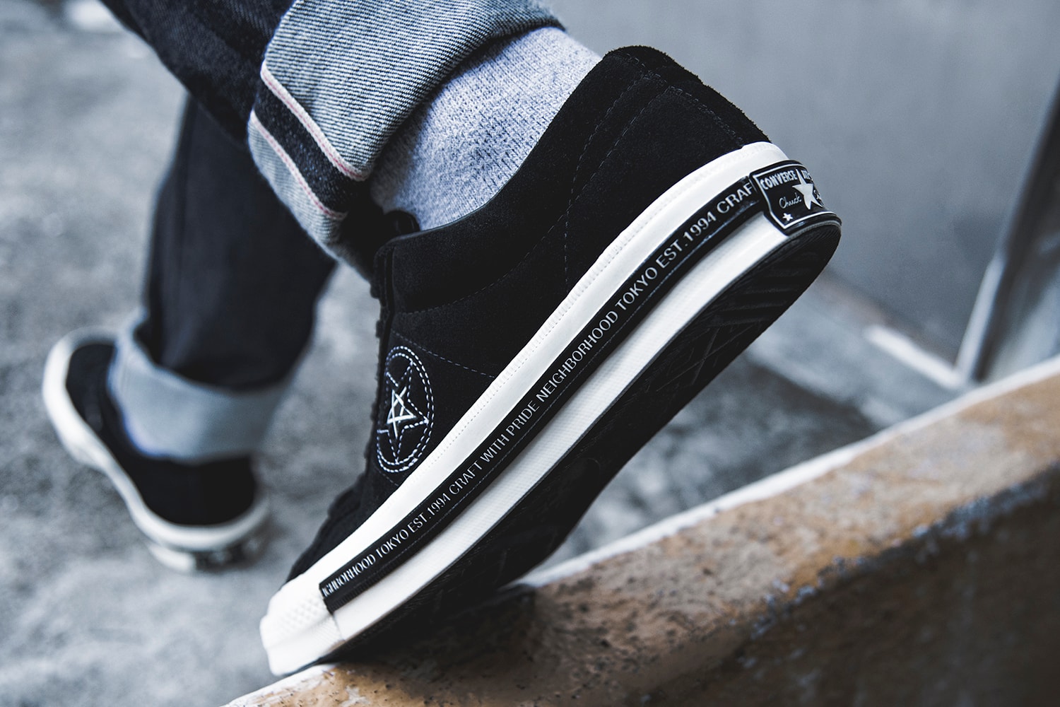 NEIGHBORHOOD Converse One Star vs. Vans Authentic Hypebeast