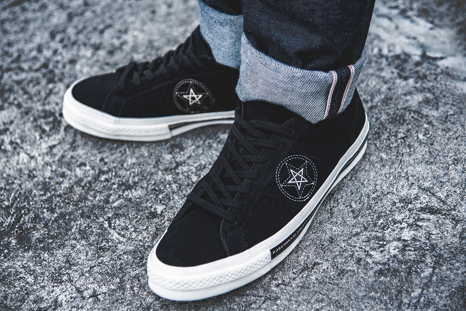 black vans converse