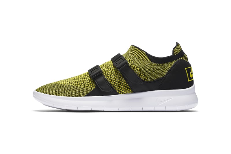 Nike sock racer on sale flyknit