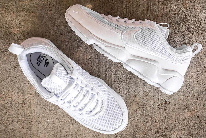 All white nike on sale zoom