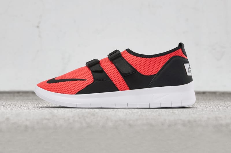 Nike air clearance sock racer og