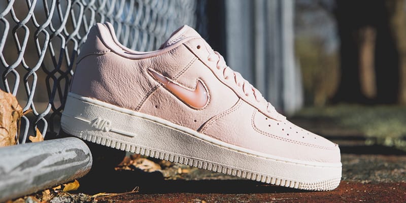 Nike air force 1 cheap blush pink