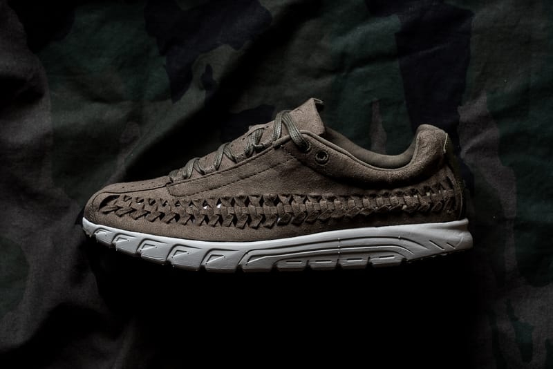 Nike mayfly hot sale woven mens sale