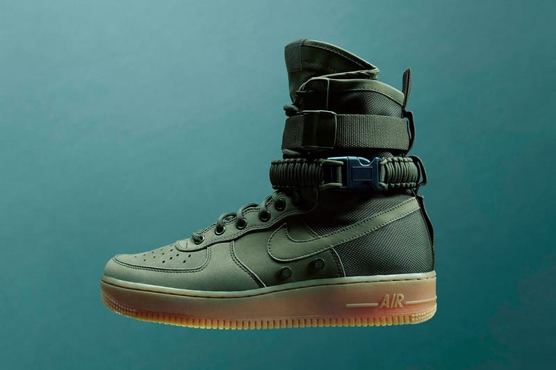 A First Look at the Nike SF AF1 Mid Hypebeast