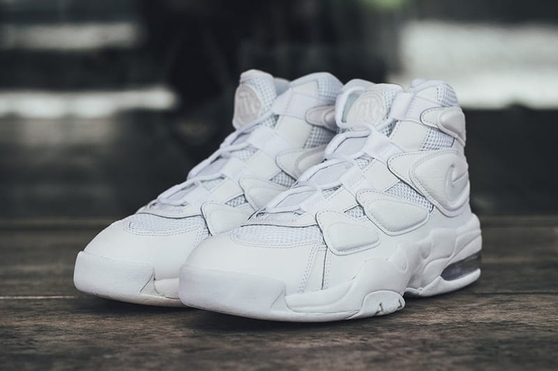 Men's air max2 outlet uptempo '94 triple white