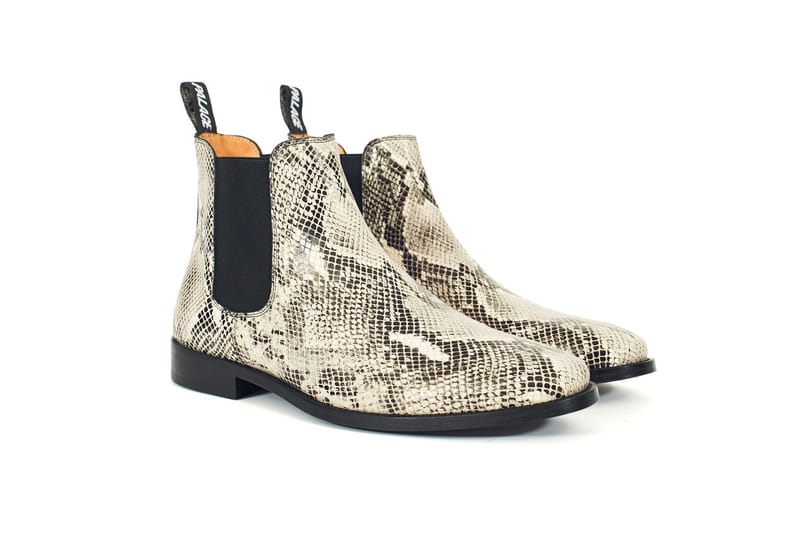 The palace hot sale chelsea boot