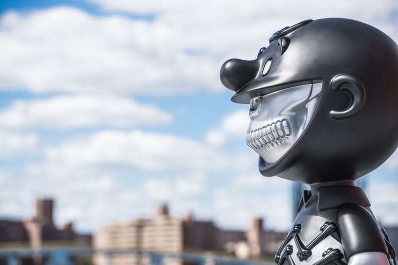 Ron English Charlie Mask Girl フィギュア Ron English Compound Made by Monsters Charlie Grinn | Hypebeast