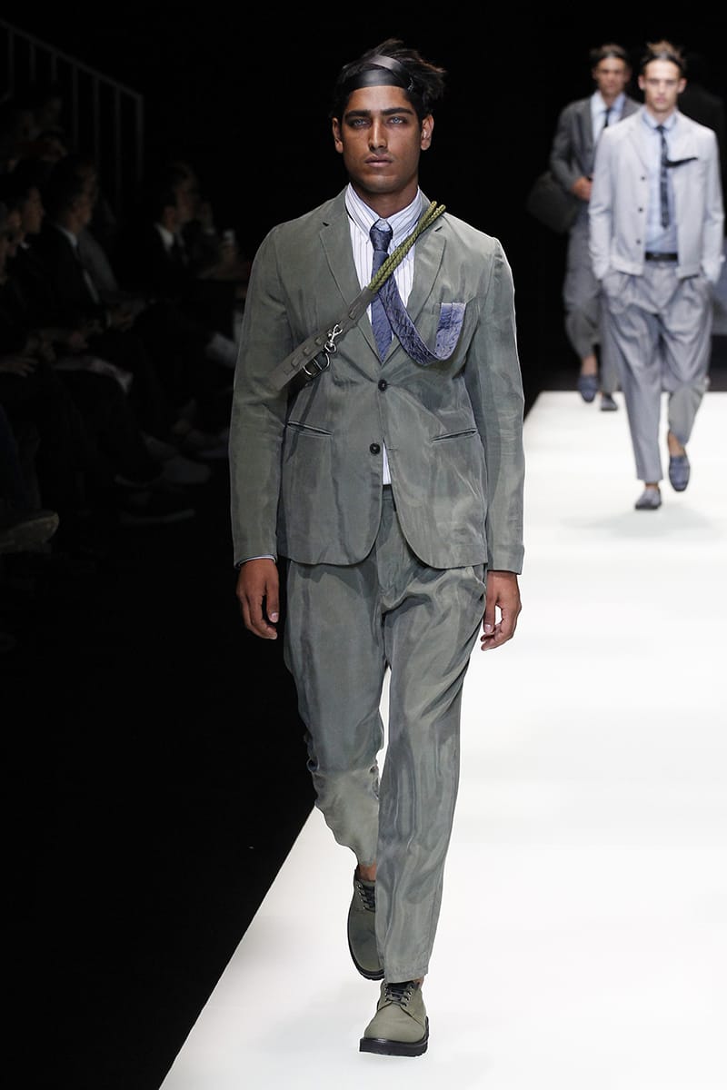 Armani shop suits 2018