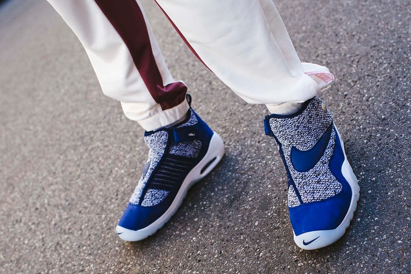 Nike air shake sales ndestrukt on feet