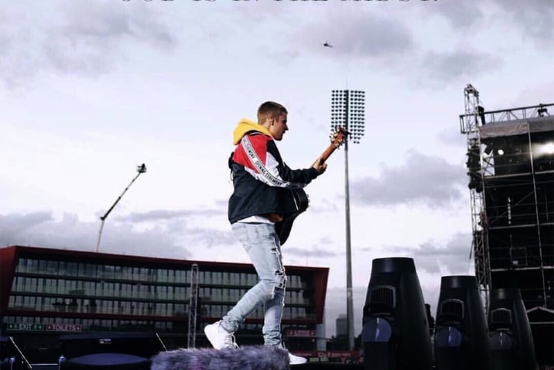 Justin Bieber s Concert Worn YEEZYs Hypebeast