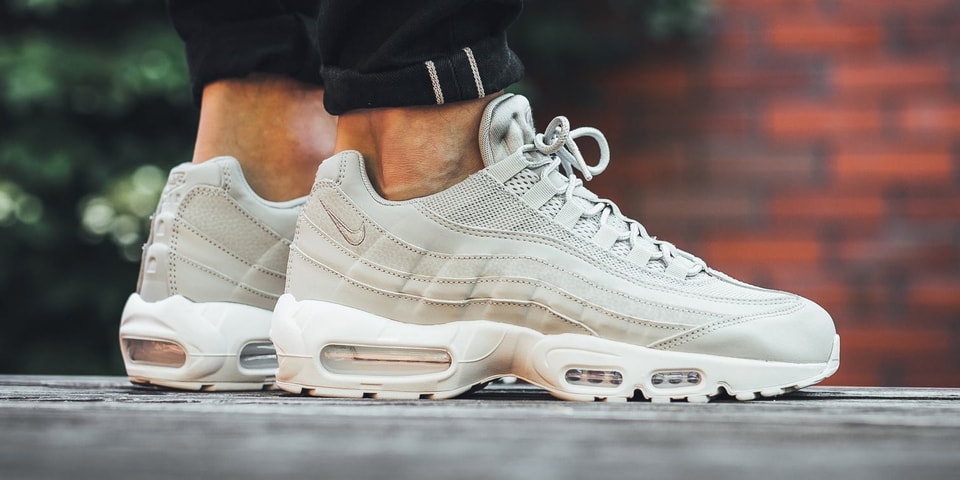 womens grey air max 95