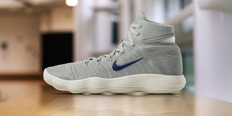 Nike hyperdunk store 2017 flyknit blue