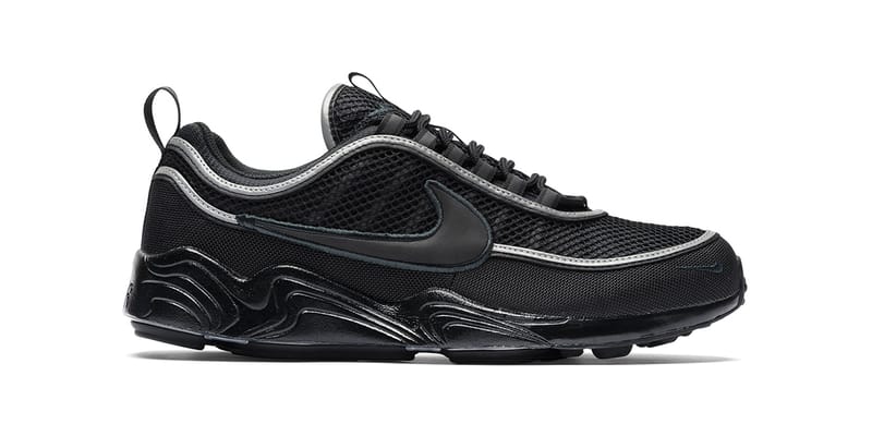 Nike spiridon hot sale all black