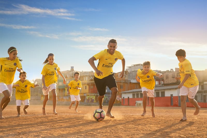 Psg 2017 sale away kit