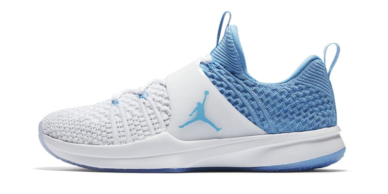 Jordan trainer 2 hot sale flyknit blue