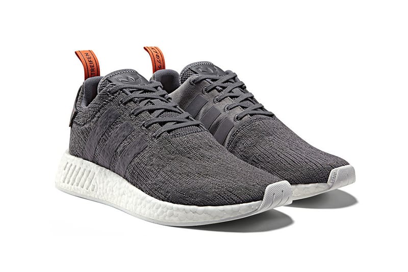 Adidas originals men's clearance nmd r2 summer shoes