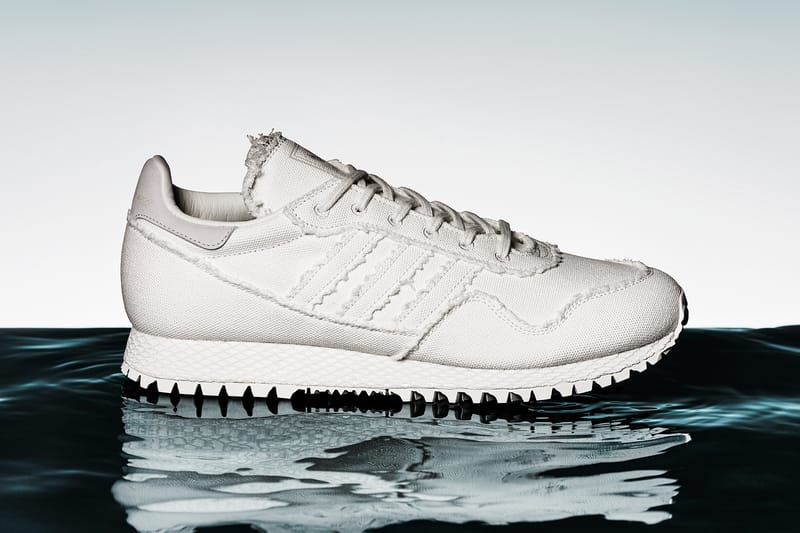 Daniel arsham sale adidas present