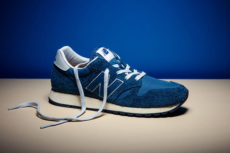 New balance deals 520 hairy suede