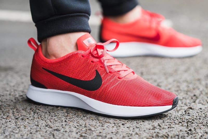 Nike dualtone racer red on sale