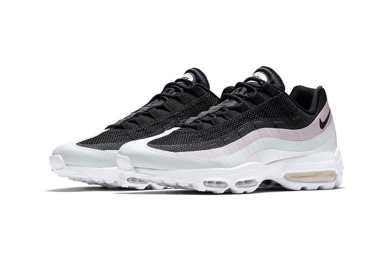 Nike air max 95 ultra essential store black and white