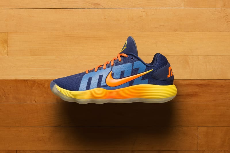 Nike hot sale basketball hyperdunk