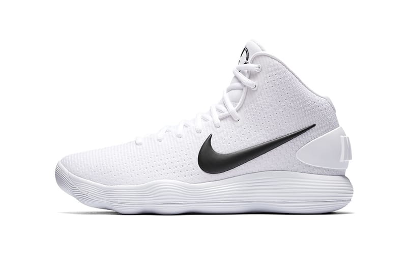 nike hyperdunks