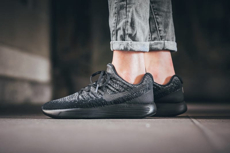 Lunarepic flyknit 2 triple black hotsell