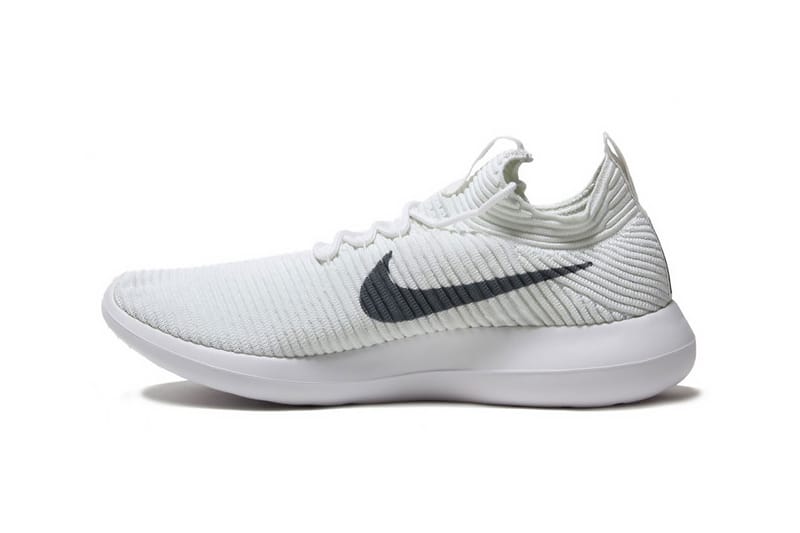 Roshe 2 flyknit outlet grey