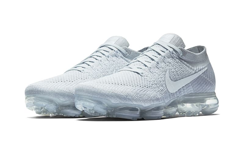 pure platinum vapormax 2