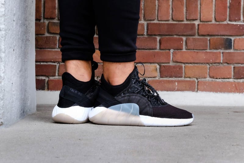 Adidas originals tubular rise black best sale