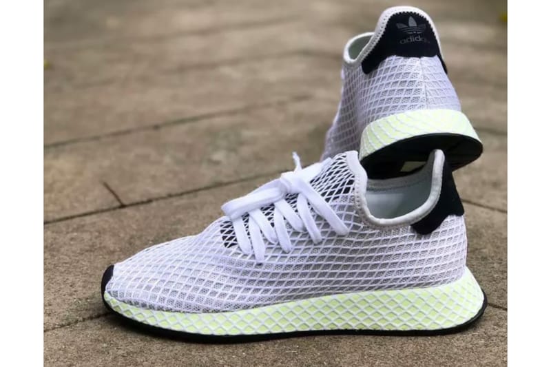 Chaussure adidas deerupt hotsell