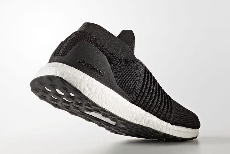 Adidas ultra boost laceless black outlet 2019