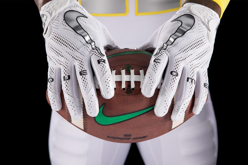 Hypebeast 2024 football gloves