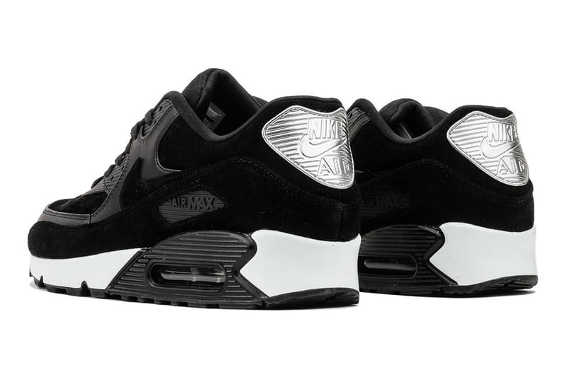 Nike air max store 90 rebel skulls