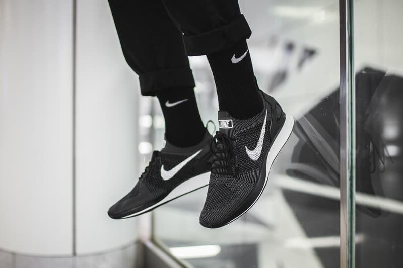 nike mariah flyknit racer black white