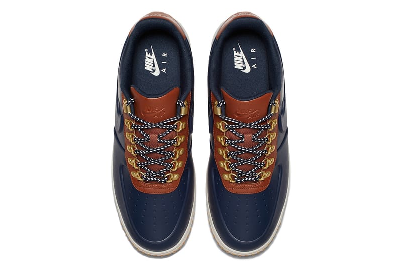 Nike duckboot hotsell low blue