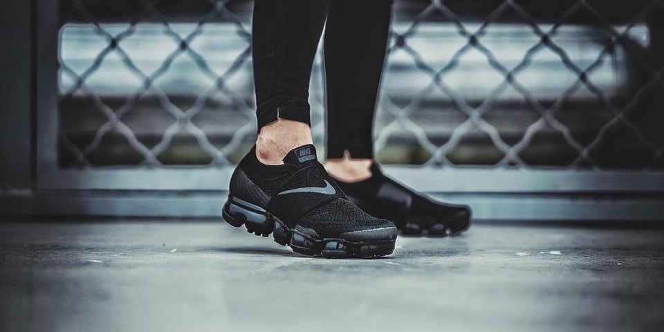 nike vapormax on feet