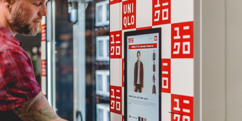 Uniqlo теперь планирует использовать торговые автоматы для продажи одежды в США
