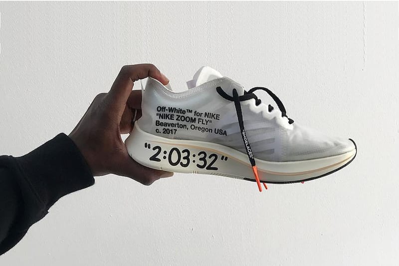 Nike zoom fly off white clearance retail