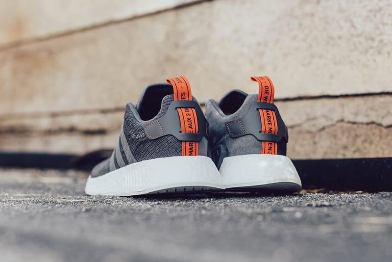 Adidas light grey nmd r2 clearance trainers