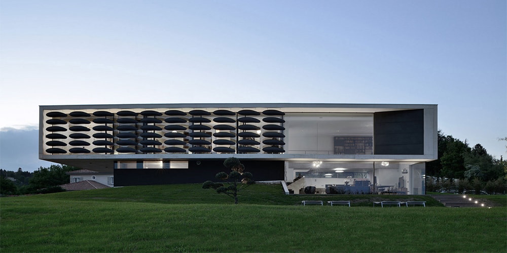 Архитектура AUM направляется в Лион, Франция, для потрясающего дома Chipster Blister House