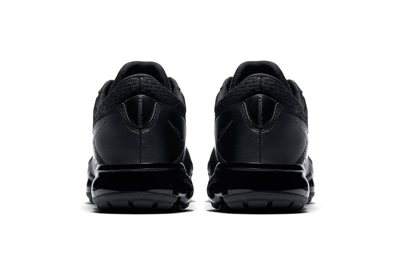 Nike air vapormax store cs triple black