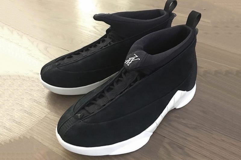 Jordan 15 2025 black and white